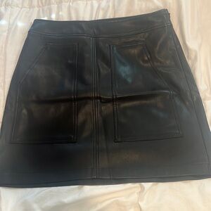 Faux leather mini skirt